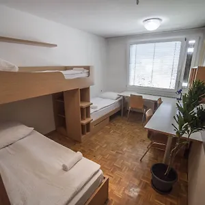  Albergue Dic